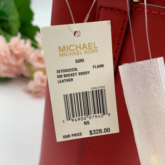 Michael Kors Suri Small Bucket Crossbody/ Flame - Picture 10 of 10